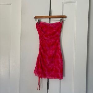 Princess Polly Donelli strapless pink dress with a silt size 0